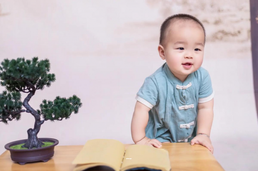 蓬莱宝宝抓耳朵是什么原因