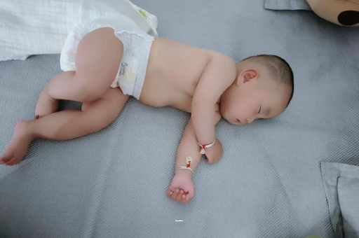 蓬莱宝宝发烧可以吹空调吗